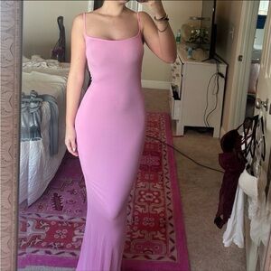 Elegant Pink Maxi Dress